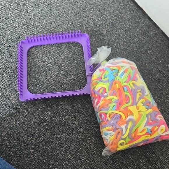 Other - Colorful Loom Kit with Purple Frame